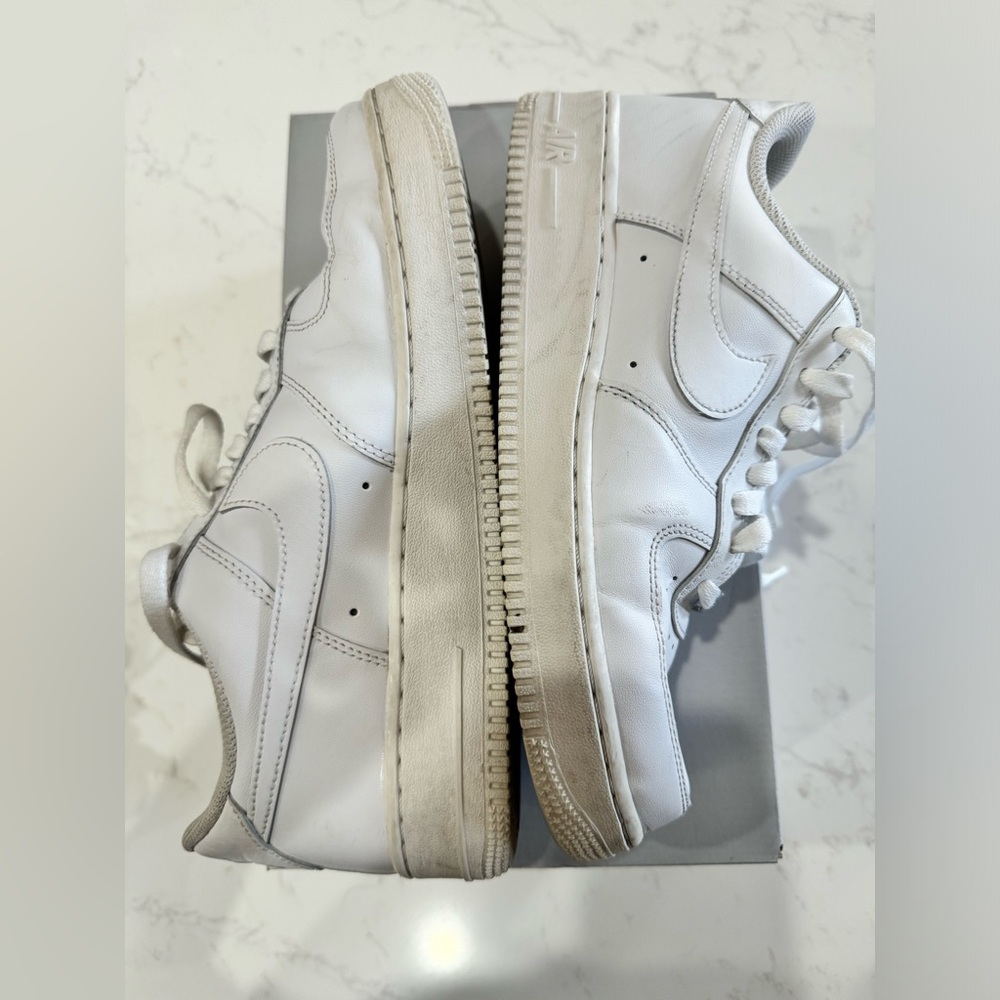 Nike | Air Force 1 Low Size 9 Mens White